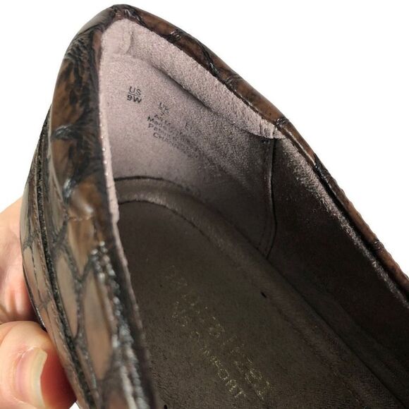 Naturalizer Women's Crocodile Print Slip on Loafers Size 9W - Picture 6 of 11